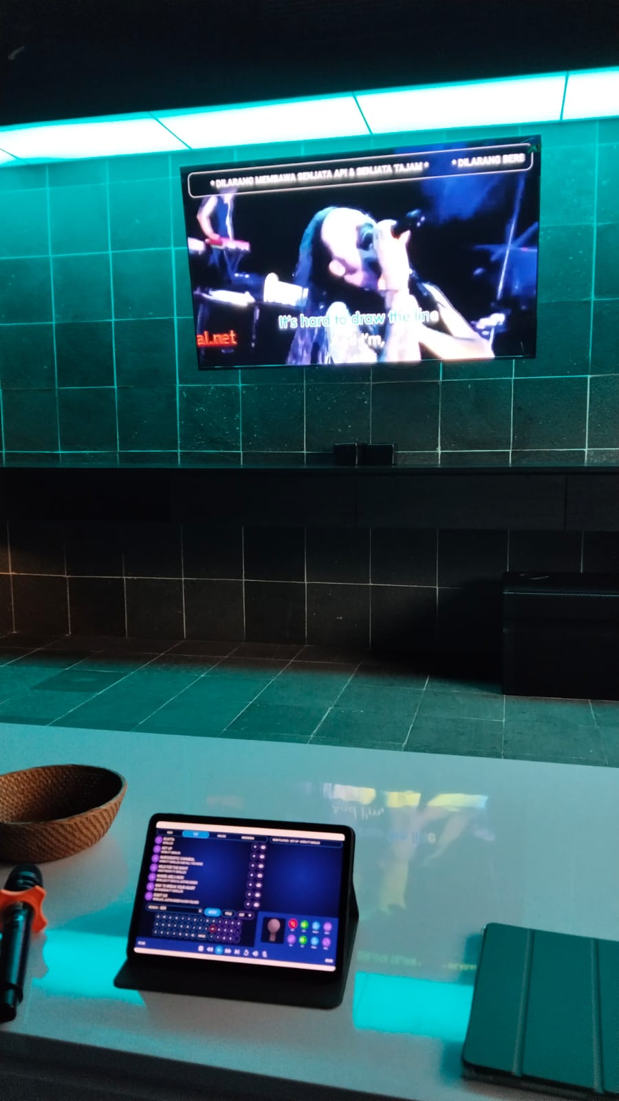 Ruangan VIP dengan sistem FBOX